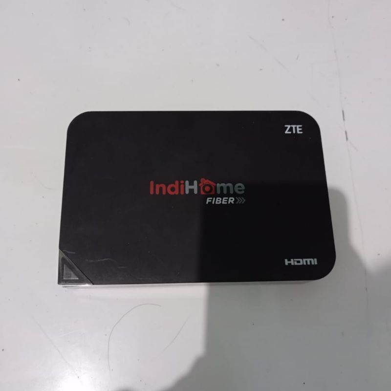 TV box stb zte b700v5 (Bekas)