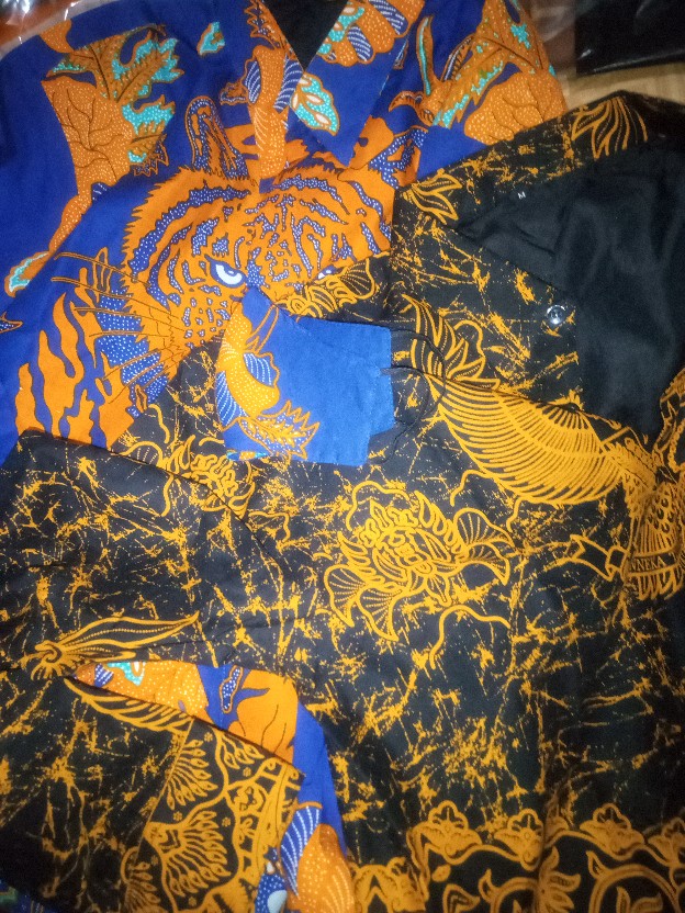 Kemeja Batik Pria Lengan Pendek Panjang Motif Harimau Bikin Tampan