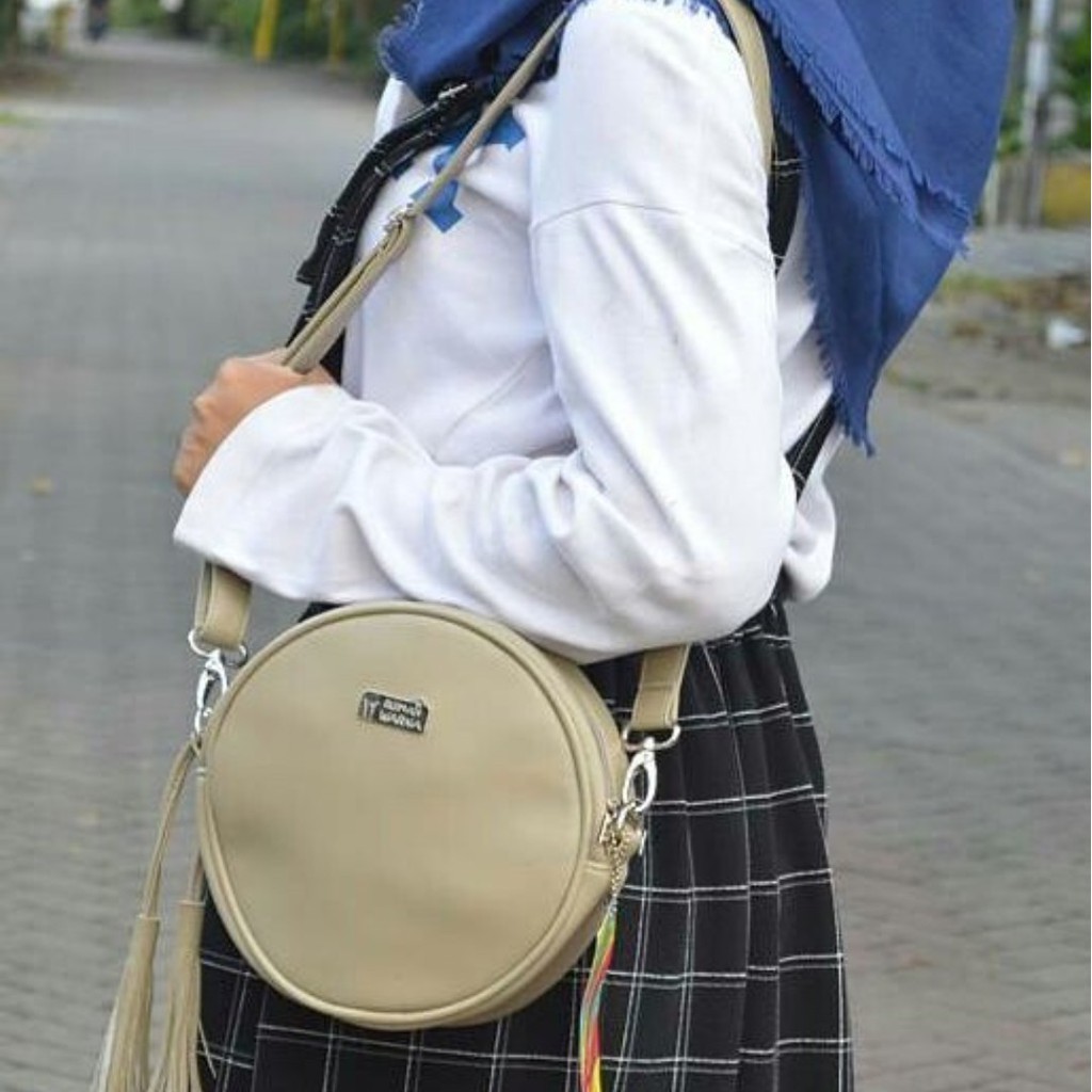 Tas Selempang Kecil Wanita Annora Series Rumah Warna