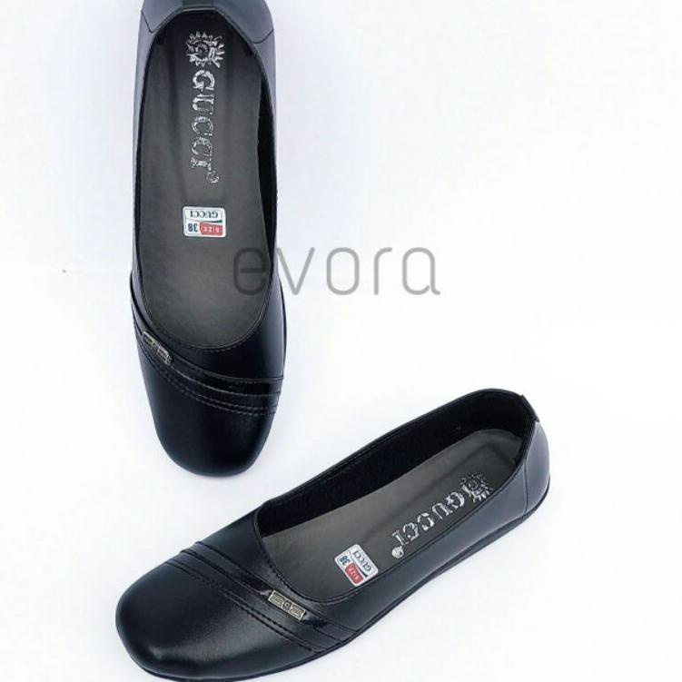 (BIG SALE) Sepatu pantofel wanita gucci F1 Trep // Sepatu kerja kantor formal warna hitam sepatu din