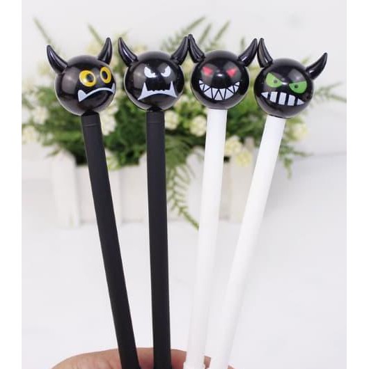 

Dapatkan Pulpen Motif Setan Bertanduk Lucu Buru Order