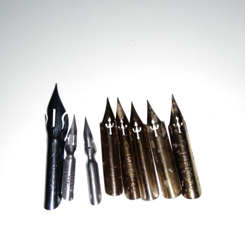 

Nibs Bargain Bin (slight defects)