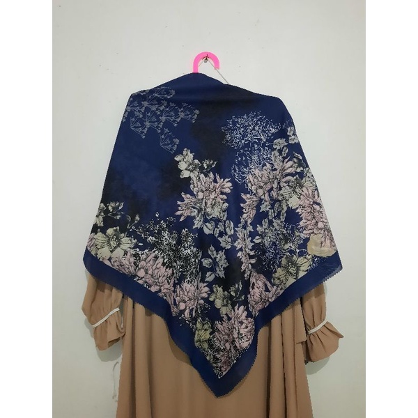 Jilbab Motif 130x130
