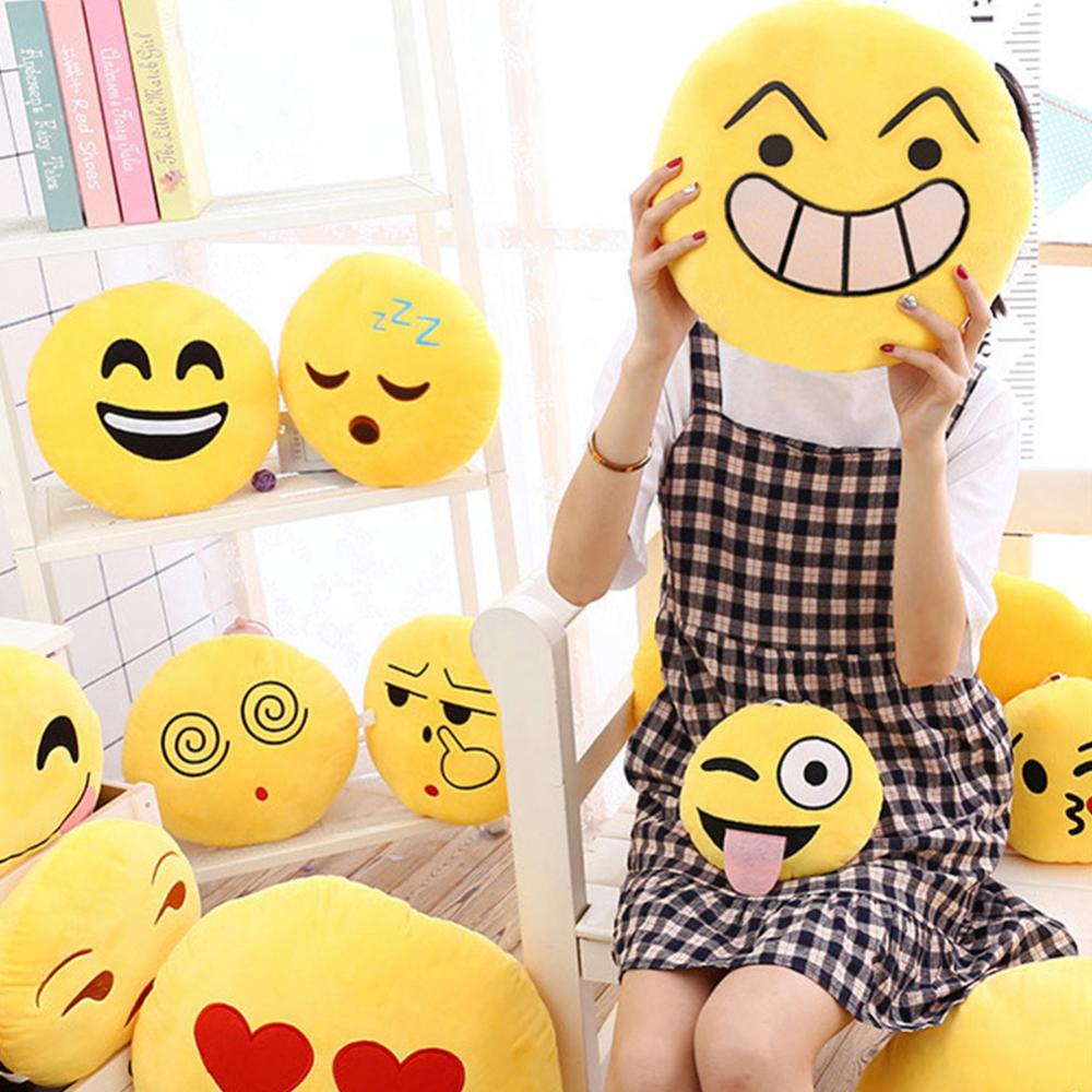 Timekey Boneka Bantal Stuffed Plush Emoji Bulat 32cm Warna Kuning Untuk Hadiah Ulang Tahun K5M9