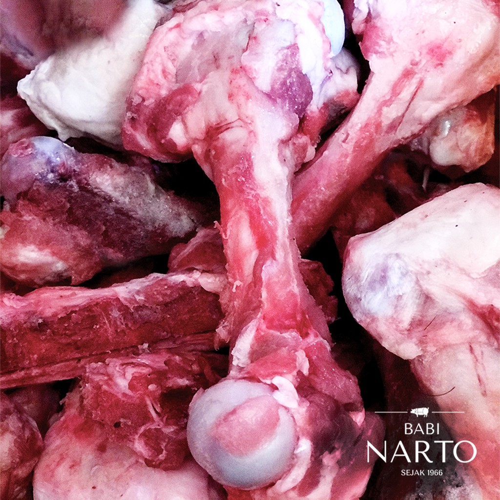 

Daging Babi Tulang Besar / Toakut (1 biji)