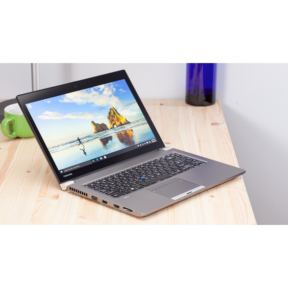 Toshiba Dynabook Z40 Intel Core i5-6200U RAM 8GB SSD 256GB FAST Windows 10 Pro Bergaransi