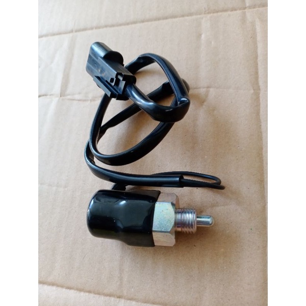 Swicth atret/mundur canter turbo