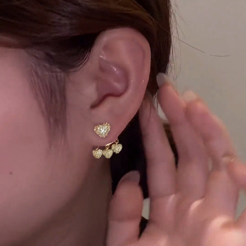 Anting Stud Rumbai Bentuk Hati Aksen Berlian Imitasi