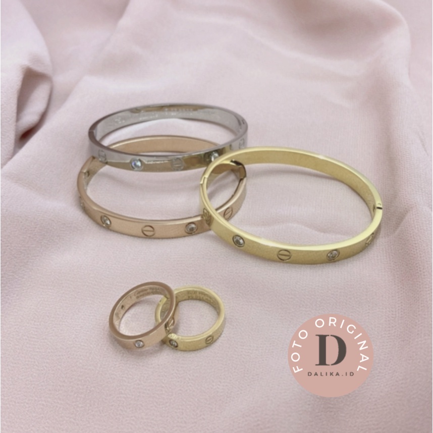 Dalika Gelang Titanium Wanita Anti Karat Premium Collection Logo 750 Fashion Korea Lapis Emas 18K Asli