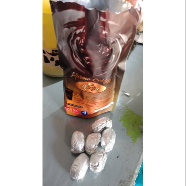 

Kurma Cokelat *Radja*