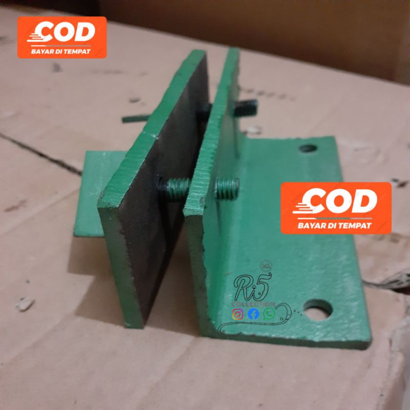 PENJEPIT / TANGGEM MATA GERGAJI BOBOK KAYU