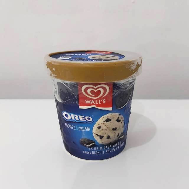 Walls Oreo Cookies &amp; Cream Vanilla 410 ml