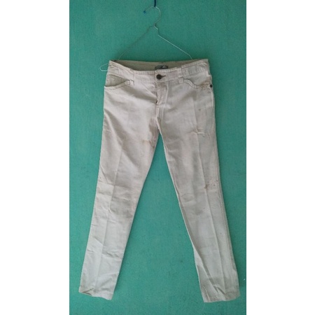 celana panjang cowok warna putih susu putih tulang celana panjang laki laki celana bawahan cowok jea