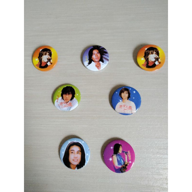 Pin F4 Jerry Yan, Vic Vhou, Vaness Wu, Ken Zhu (1 set = 7 pcs)