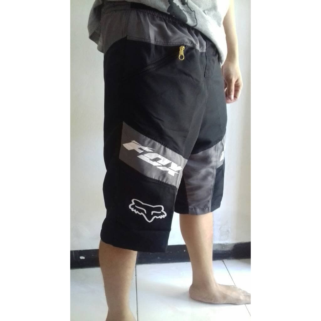 Celana sepeda padding tidak ketat double layer jogging renang downhill baggie