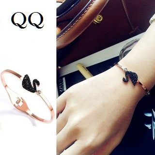 Gelang Titanium Premium+ Gold Plated BLACKSWAN # GL-101