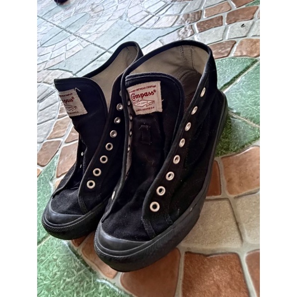 sepatu compass Gazelle Hi full Black