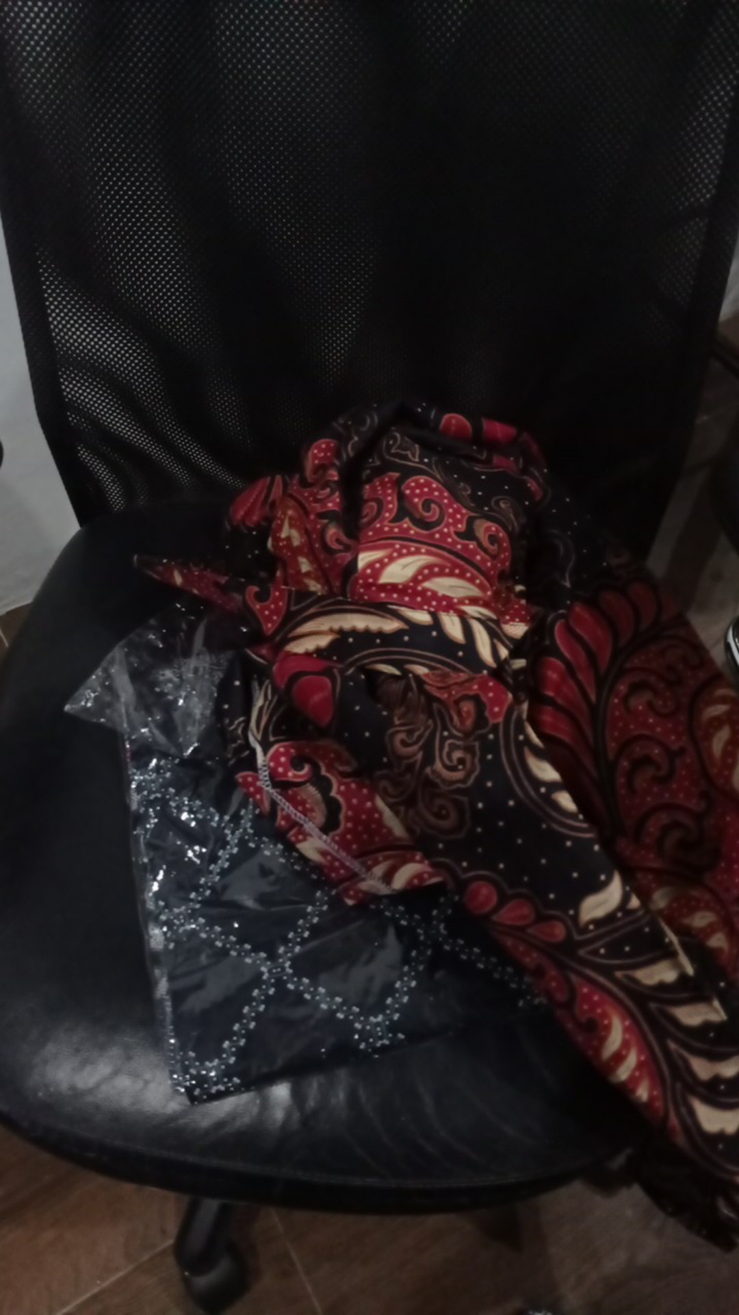 Maura Couple - Sania Ruffle Batik Couple Ori Ndoro Jowi Dnt Garansi Termurah Shopee - Batik Couple