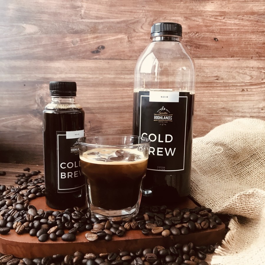 

COLD BREWED COFFEE, 100 % KOPI ARABICA COLD BREW KOPI
