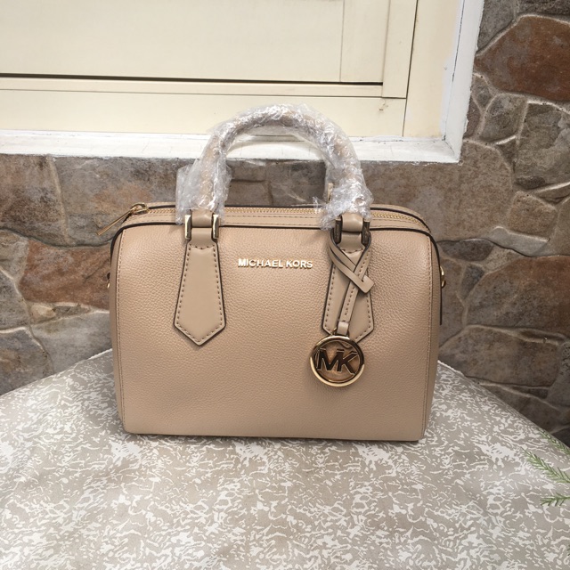 Tas michael kors mk hayes duffle bisque small original authentic bag