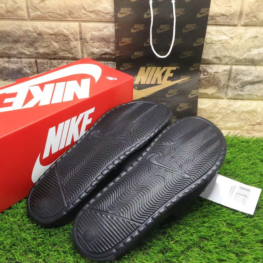 sendal pria swoosh slide slop sport sneakers slip on hitam lis putih