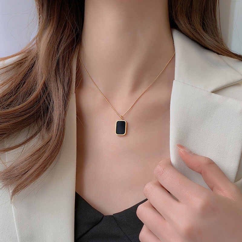 Kalung Titanium Black Square Biji lada Korea Fashion Vintage Trending Style