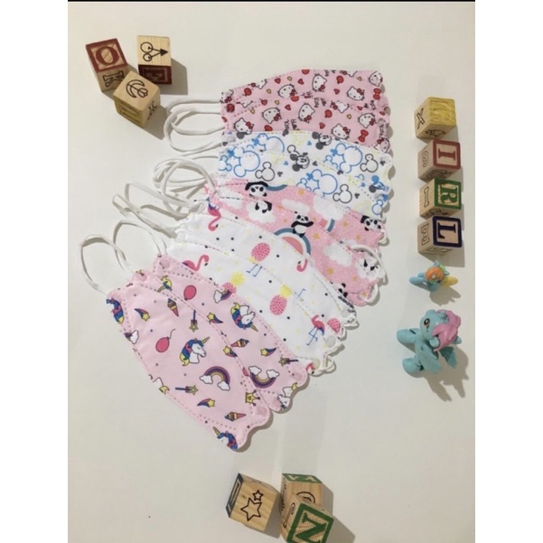 MASKER KF94 ANAK PREMIUM MOTIF COWO CEWE / MASKER ANAK KF94 4 PLY MOTIF TERBARU WARNA WARNI / KF94 KIDS KOREA 4PLY MOTIF LUCU ISI 10 PCS / MASKER ANAK IMUT KARAKTER PRINCESS, HELLO KITTY, UNICORN, BT21, STELLA LOU, SPIDERMAN, DORAEMON, STITCH
