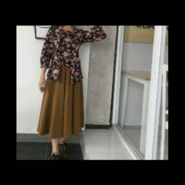 Set Kebaya Ethnic Bunga Vintage Fashion Wanita Ecer Grosir Solo Baju Kartini Modern