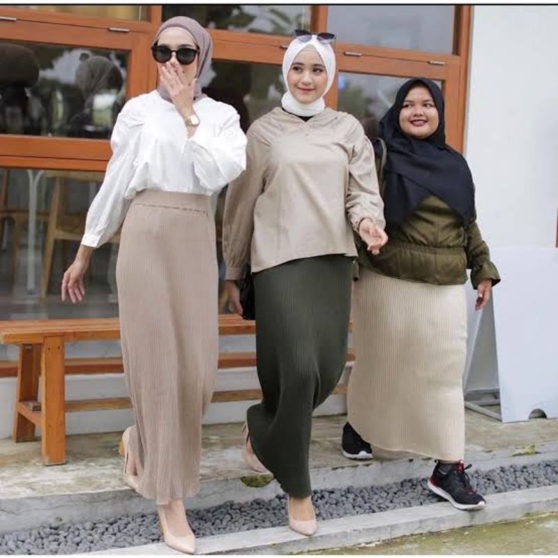 rok span wanita super jumbo  /rok wanita untuk kerja/rok kerja