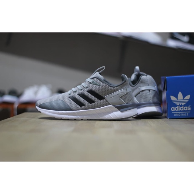 Adidas Questar Ride