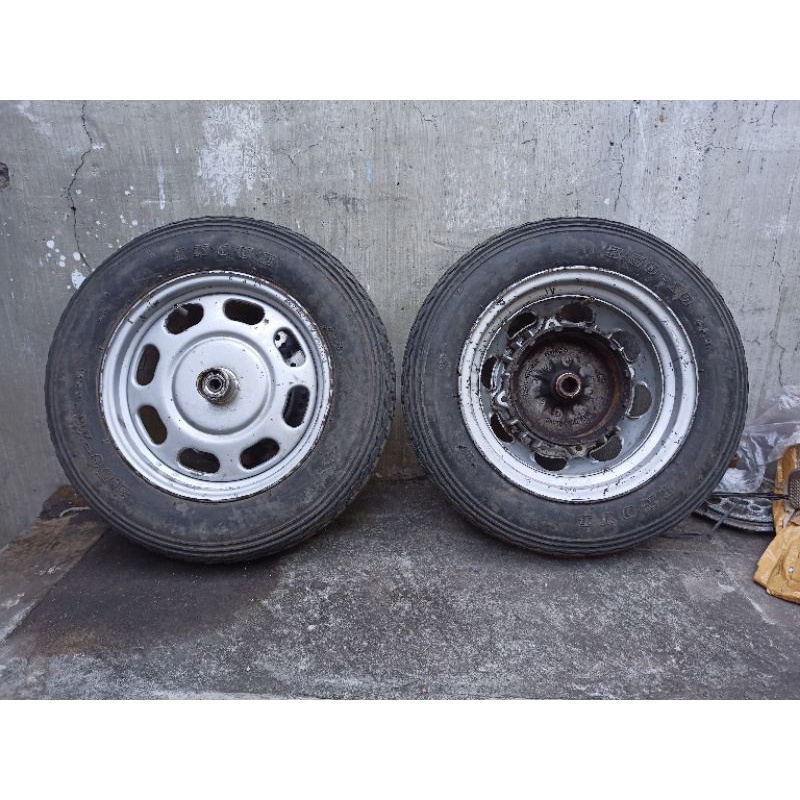 velk Kymco ring 10