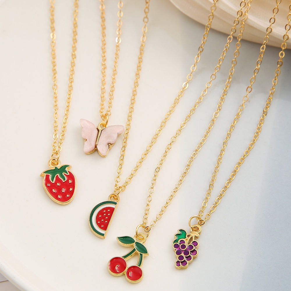 5pcs / Set Kalung Choker Rantai Emas Hias Liontin Buah Semangka Strawberry Anggur Butterfly Untuk Wanita