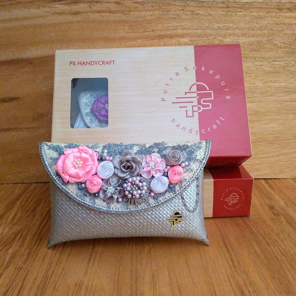 Putra Sukapura Dompet Anyaman Pandan Eksklusif Clutch Pesta Wanita-Silver Pink Premium