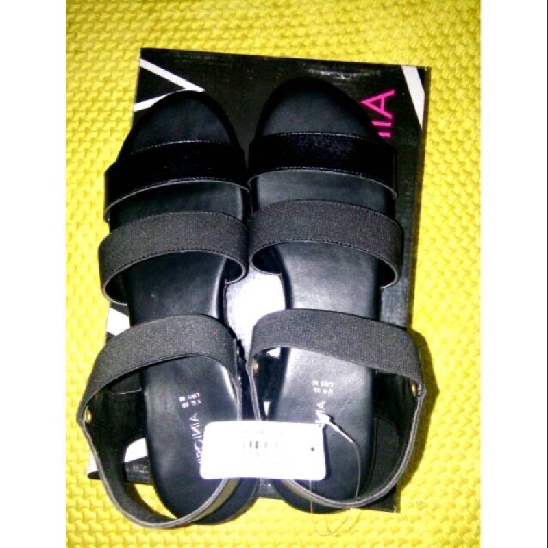 Sandal virginia super empuk