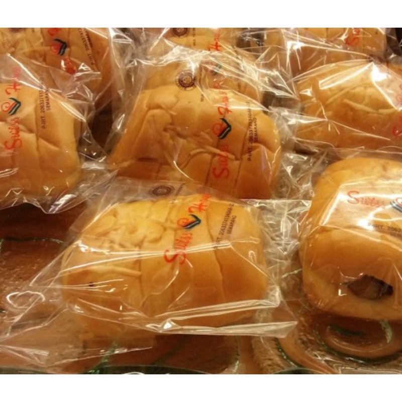 

ROTI BASAH 12 ROTI PISANG KEJU SWISS HOUSE BAKERY