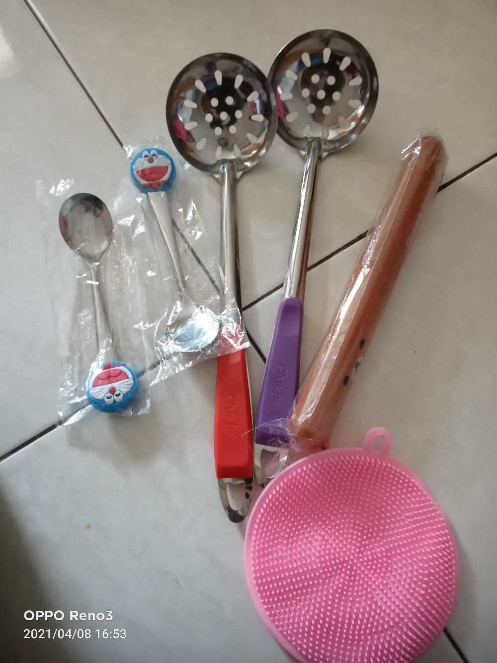 Spons Cuci Bulat Serba Guna Bahan Silikon Pencuci Piring Dan Panci