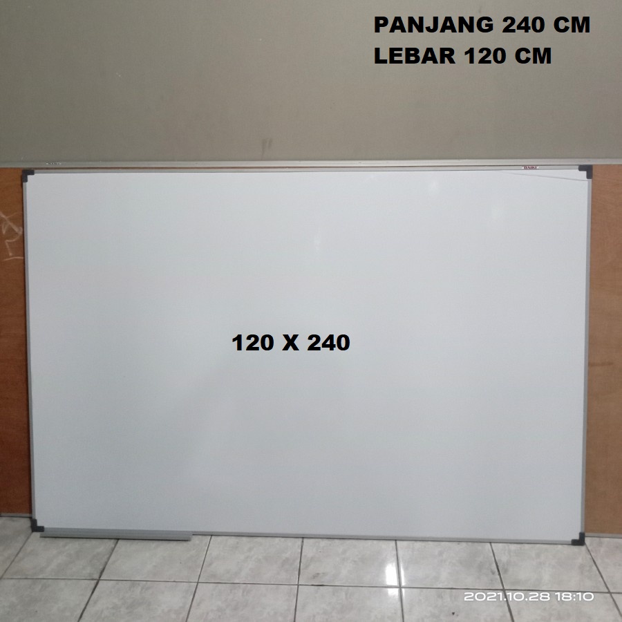 

Whiteboard besar 120 x 240 papan tulis besar