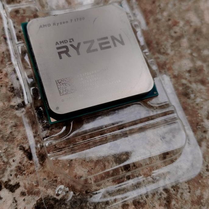 ORIGINAL CPU AMD Ryzen 7 1700 bekas/second