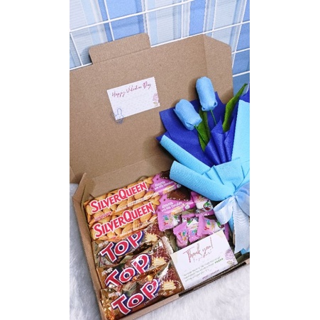 

gift box hampers snack coklat silverqueen hadiah valentine