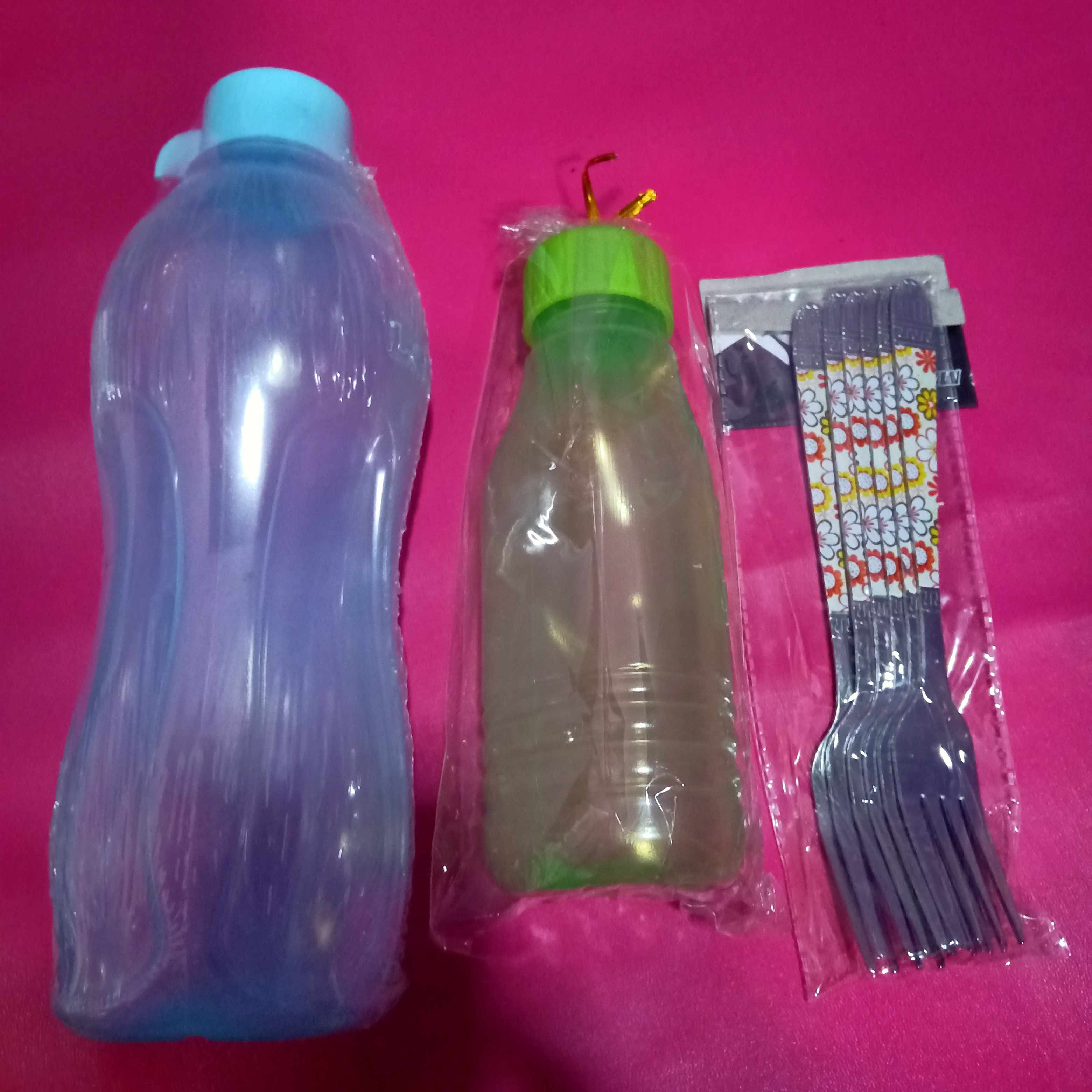 Botol Air / Botol Minum Segitiga Plastik Murah Berkualitas Multicolor 350ml