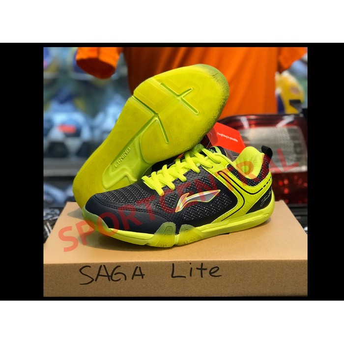SEPATU BADMINTON LINING SAGA