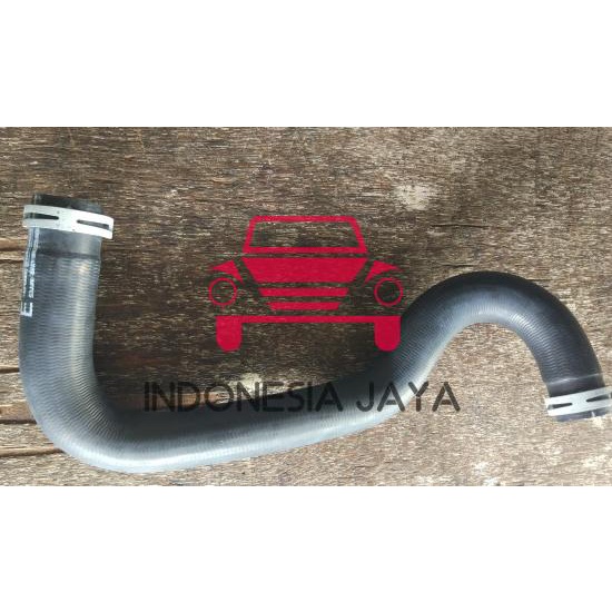 Selang Radiator Bawah Ford Fiesta