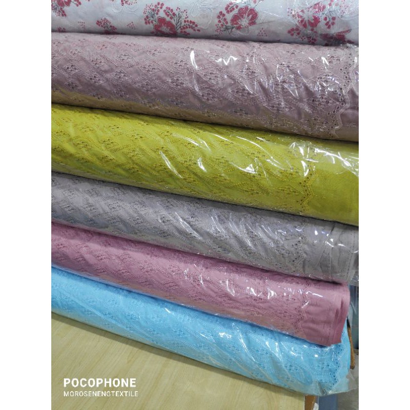 Kain Katun Bordir Emboss Hole Jepang