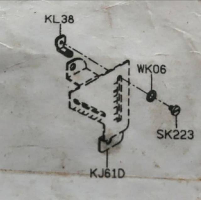 KL38 Jalur Benang Bawah Dan Baut Asli Siruba Mesin Obras F700