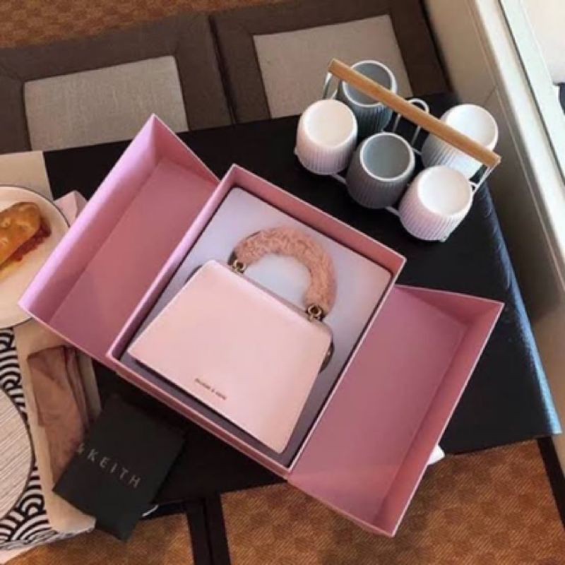 SLING BAG/TAS SELEMPANG WANITA CK FREE BOX ORI IMPOR TERLARIS