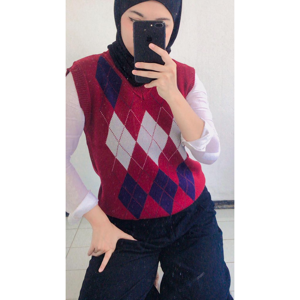 ARGYLE PREMIUM  VEST / ROMPI RAJUT PREMIUM BY MILPOSHKA