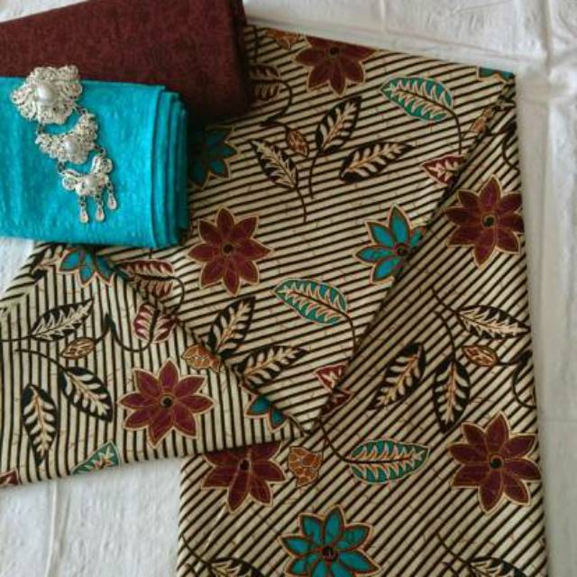 SBY KAIN BATIK MOTIF LURIK KEMBANG 697 DAN KAIN EMBOS / KAIN BATIK MODERN / BATIK ORI PEKALONGAN