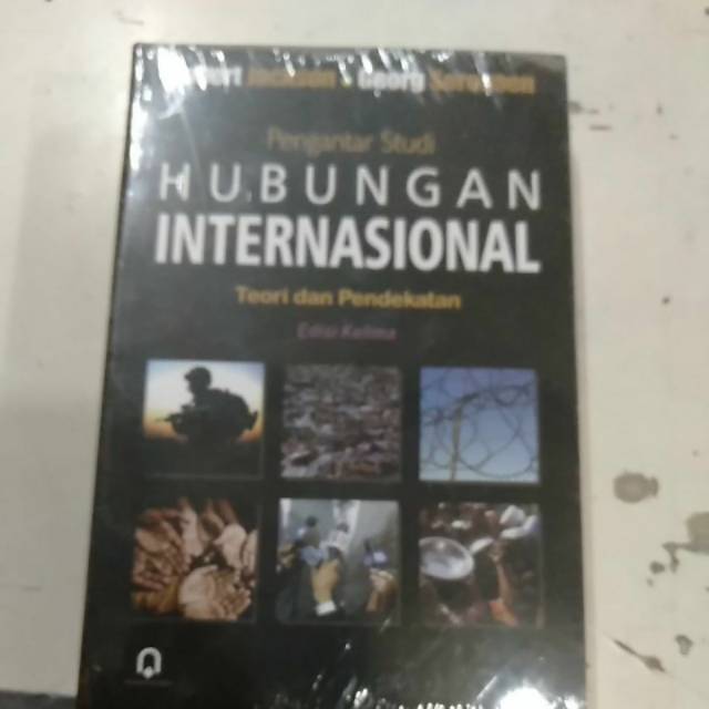 Buku hubungan internasional