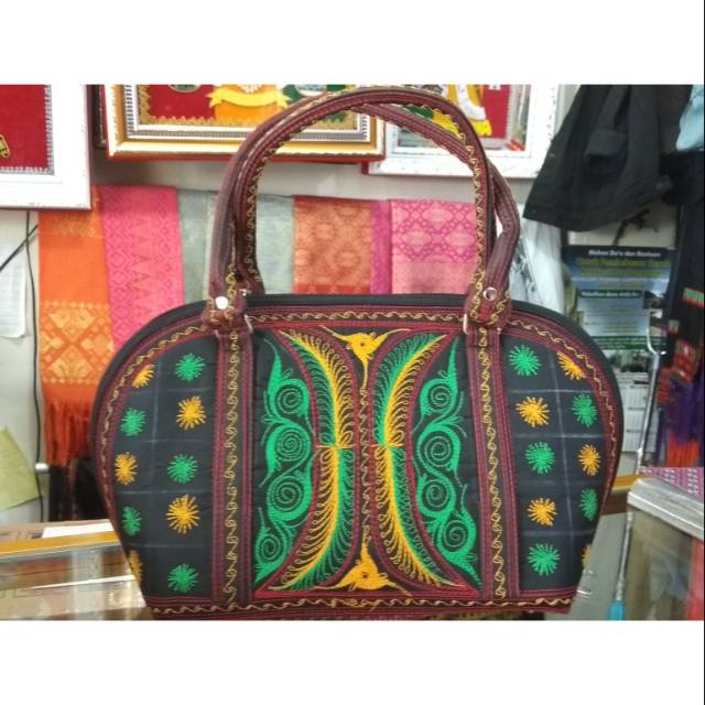 Tas keong Aceh/bordiran pintu Aceh