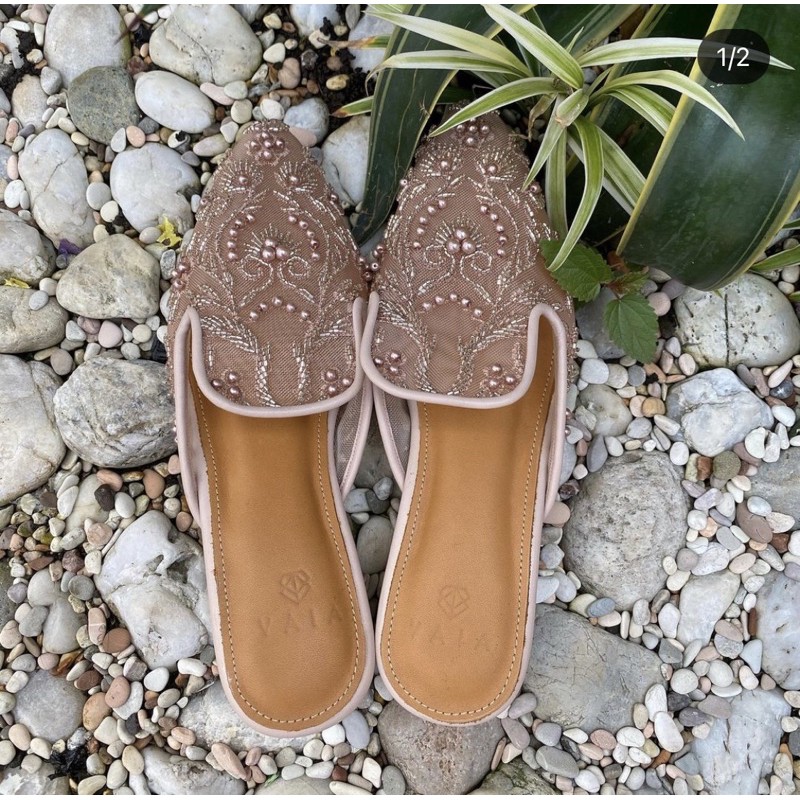 VAIA SHOES